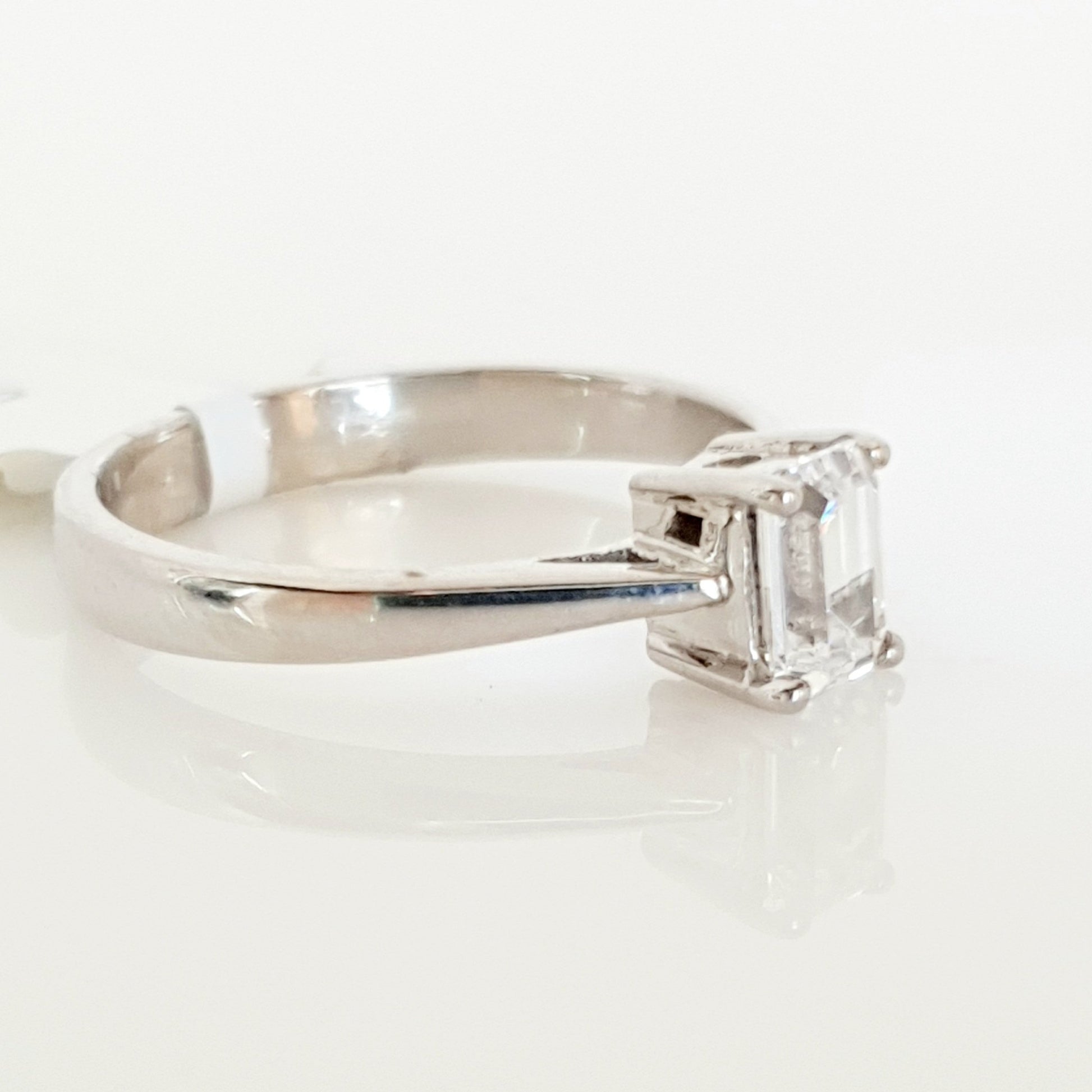 Sterling silver CZ ring