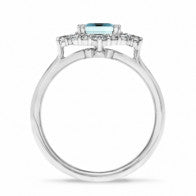 White gold Aquamarine & Diamond ring