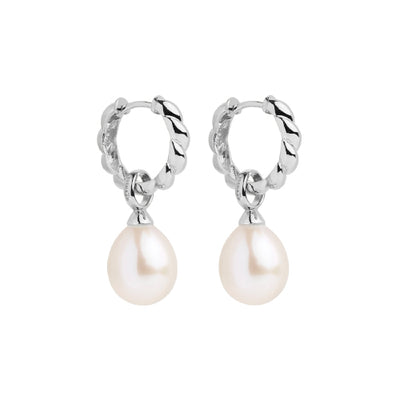Dew drop pearl earrings