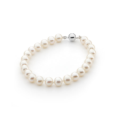 Freshwater pearl bracelet