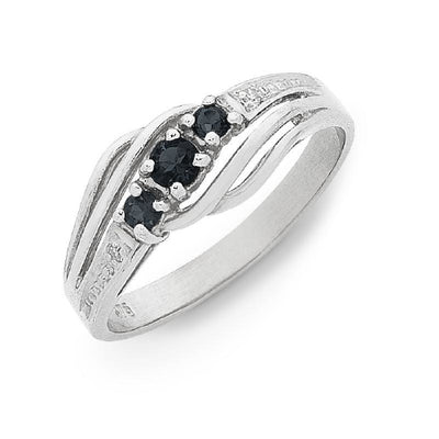 9ct natural sapphire & diamond ring. White Gold