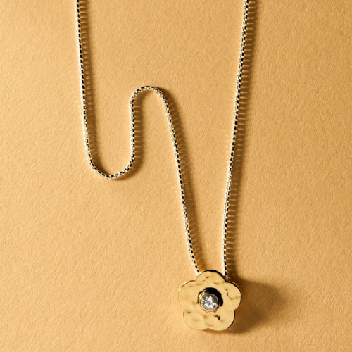Gold plated flower necklace