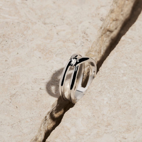 Silver intertwined ring