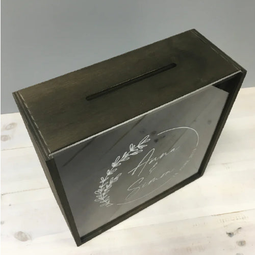Large engraved wishing well box